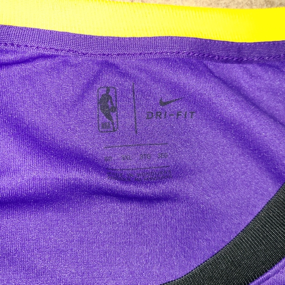 Nike Los Angeles Lakers City Edition James Swingma - Picture 6 of 7